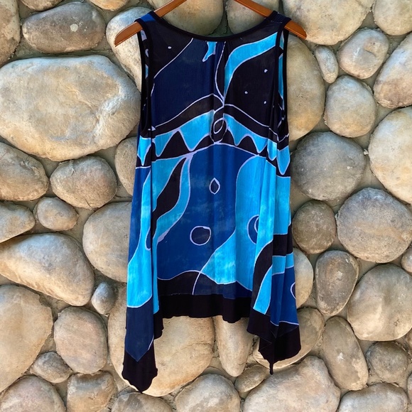 Mexicali Blues Bohemian Blues and Black Tank Top w/ Long Sides - Picture 2 of 4